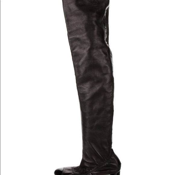 CHANEL Tall Over-the-Knee boots w/patent trim HOT! - Picture 3 of 13